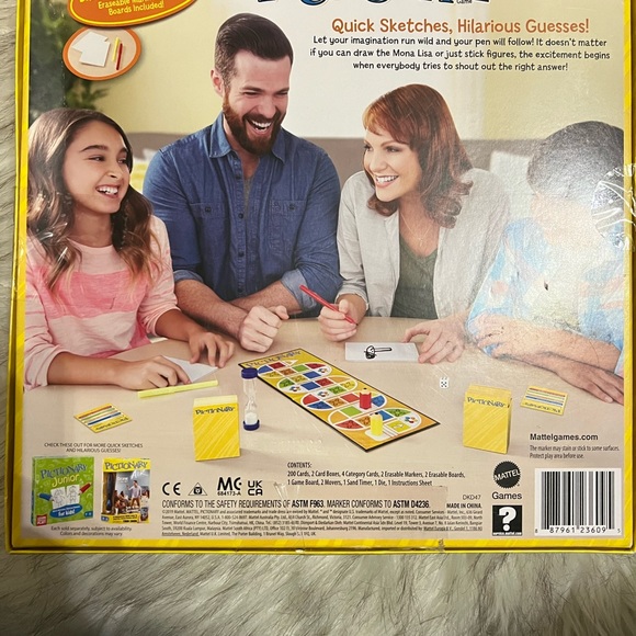 Pictionary Game - Picture 2 of 3